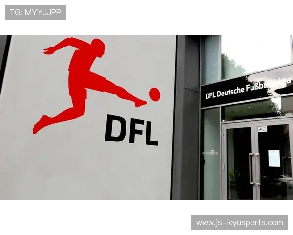 拜仁高层筹划未来:两年内完美边路现代化变革